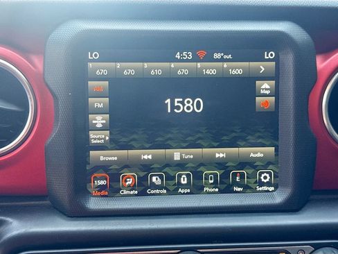 Used 2022 Jeep Gladiator Rubicon w/ LED Lighting Group AWD/4WD image 16