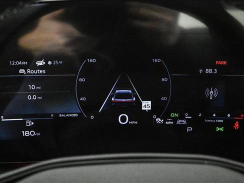 Certified 2025 Audi Q5 Premium w/ Convenience Package image 11