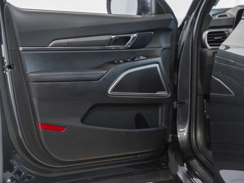 Used 2024 Kia Telluride EX X-Line AWD/4WD image 35