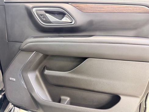 Used 2024 Chevrolet Tahoe High Country w/ Advanced Technology Package AWD/4WD image 48