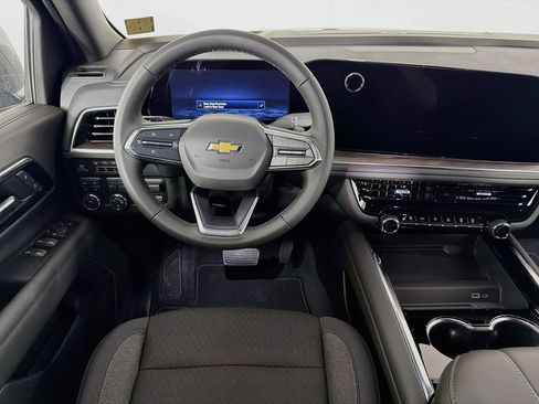 New 2026 Chevrolet Suburban LS w/ Max Trailering Package AWD/4WD image 18