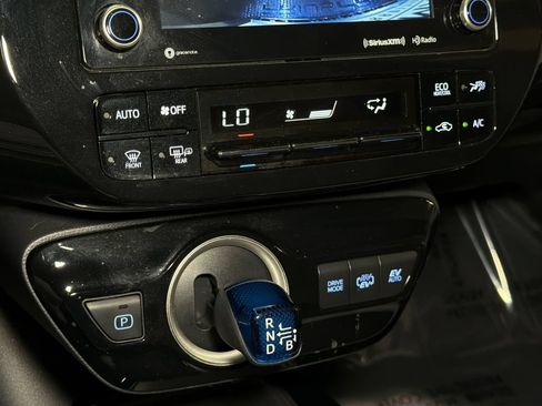 Used 2022 Toyota Prius Prime LE FWD image 22