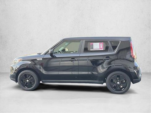Used 2016 Kia Soul image 8