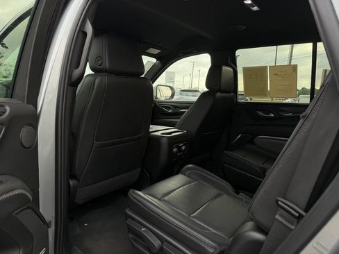Used 2023 GMC Yukon Denali AWD/4WD image 23