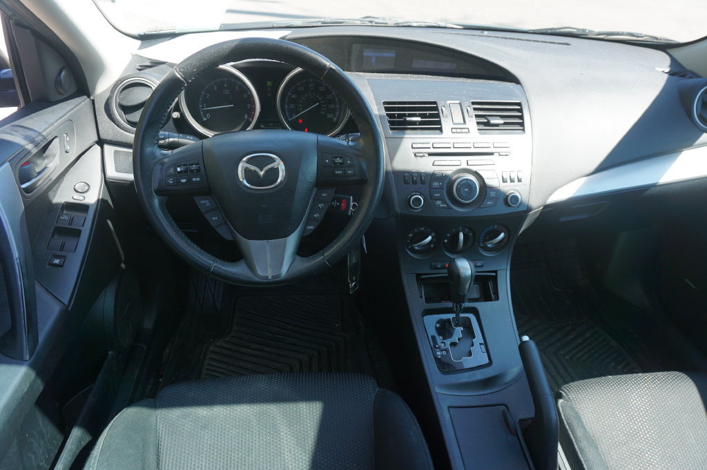 Used 2012 MAZDA MAZDA3 s Touring FWD image 5
