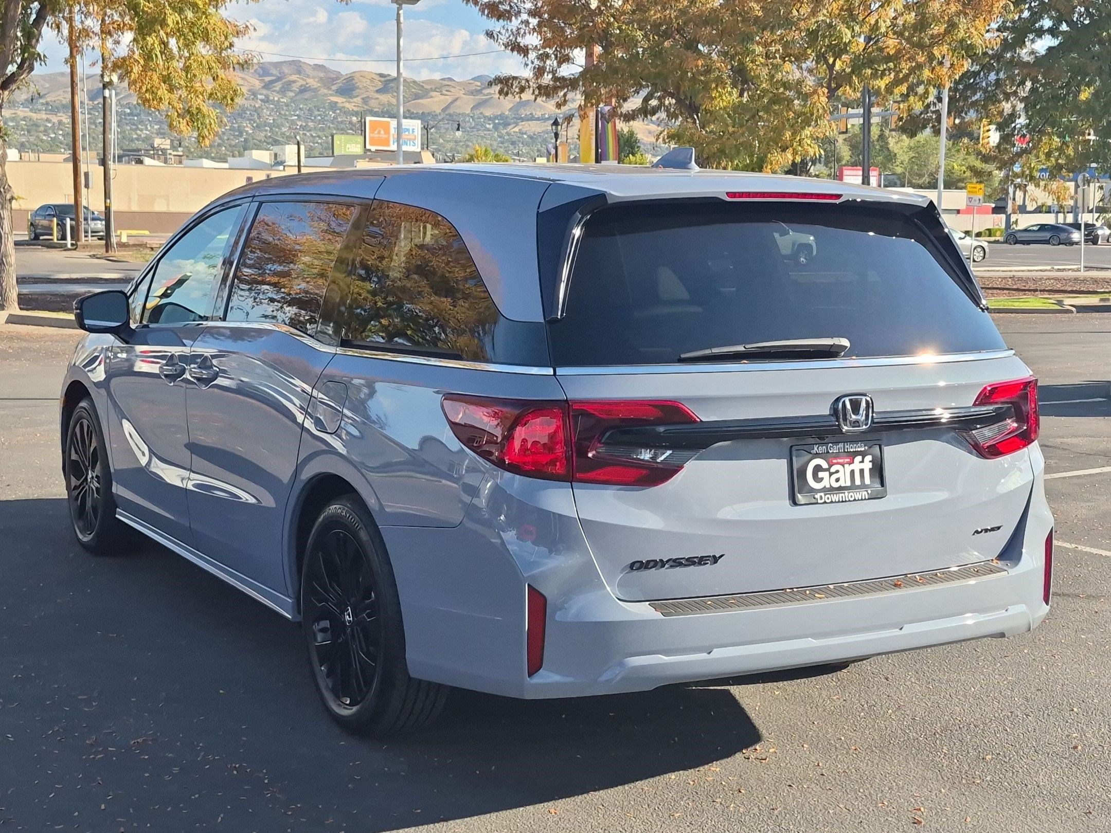 New 2026 Honda Odyssey Sport-L image 8