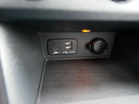 Used 2023 Subaru Crosstrek 2.5i Limited w/ Popular Package #3 image 33