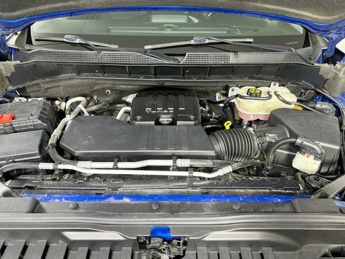 Used 2023 Chevrolet Silverado 1500 Custom RWD image 9
