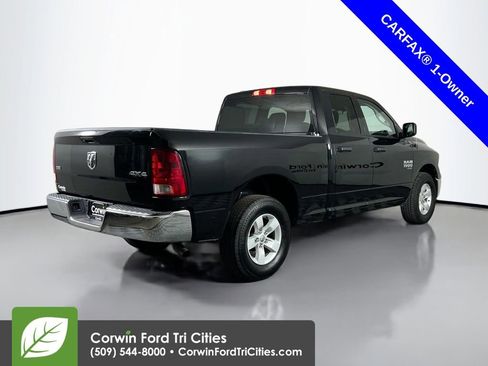 Used 2024 RAM 1500 Classic SLT AWD/4WD image 14