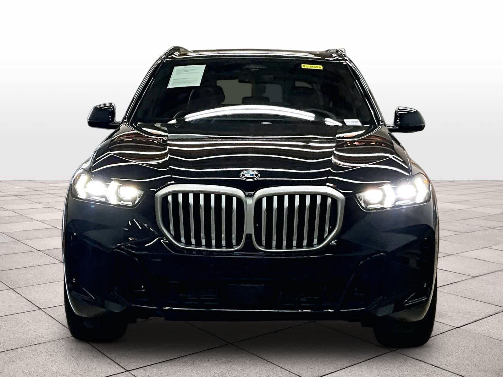 Used 2026 BMW X5 xDrive40i AWD/4WD image 3