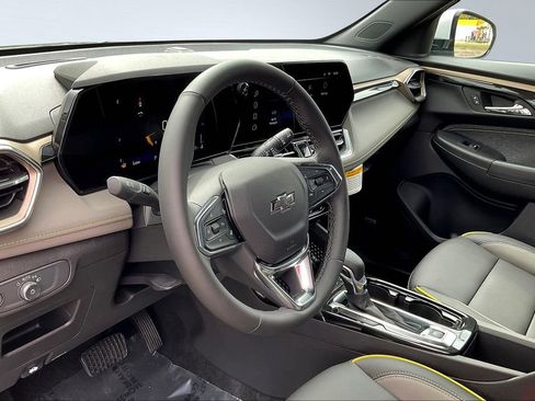 New 2026 Chevrolet TrailBlazer ACTIV w/ Convenience Package FWD image 7