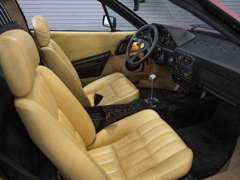 Used 1988 Ferrari 328 GTS RWD image 34