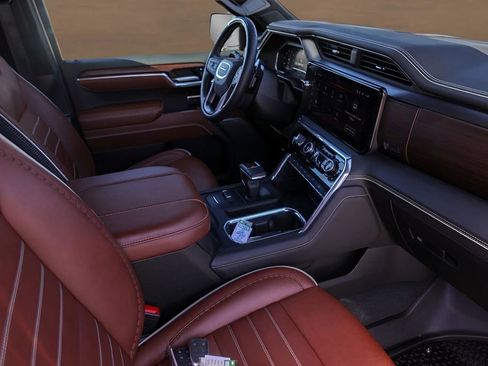 Used 2025 GMC Sierra 1500 Denali Ultimate image 29