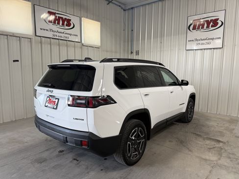 Used 2026 Jeep Cherokee Limited AWD/4WD image 3