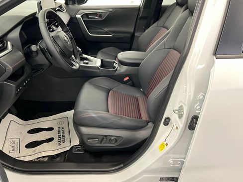 Certified 2025 Toyota RAV4 XSE image 17