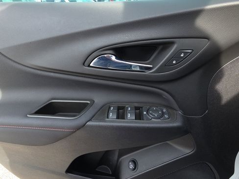 Used 2024 Chevrolet Equinox RS w/ RS Leather Package image 14