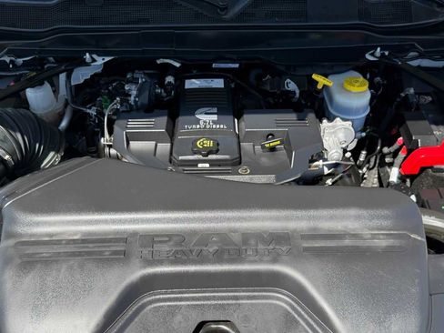 Used 2024 RAM 3500 Limited w/ Night Edition AWD/4WD image 32