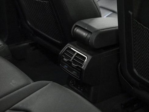 Used 2023 Audi Q3 2.0T Premium Plus w/ Premium Plus Package image 18