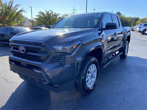 Certified 2024 Toyota Tacoma SR5 image 13