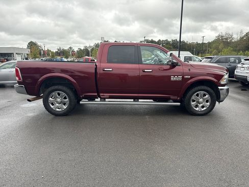 Used 2018 RAM 2500 Laramie image 2