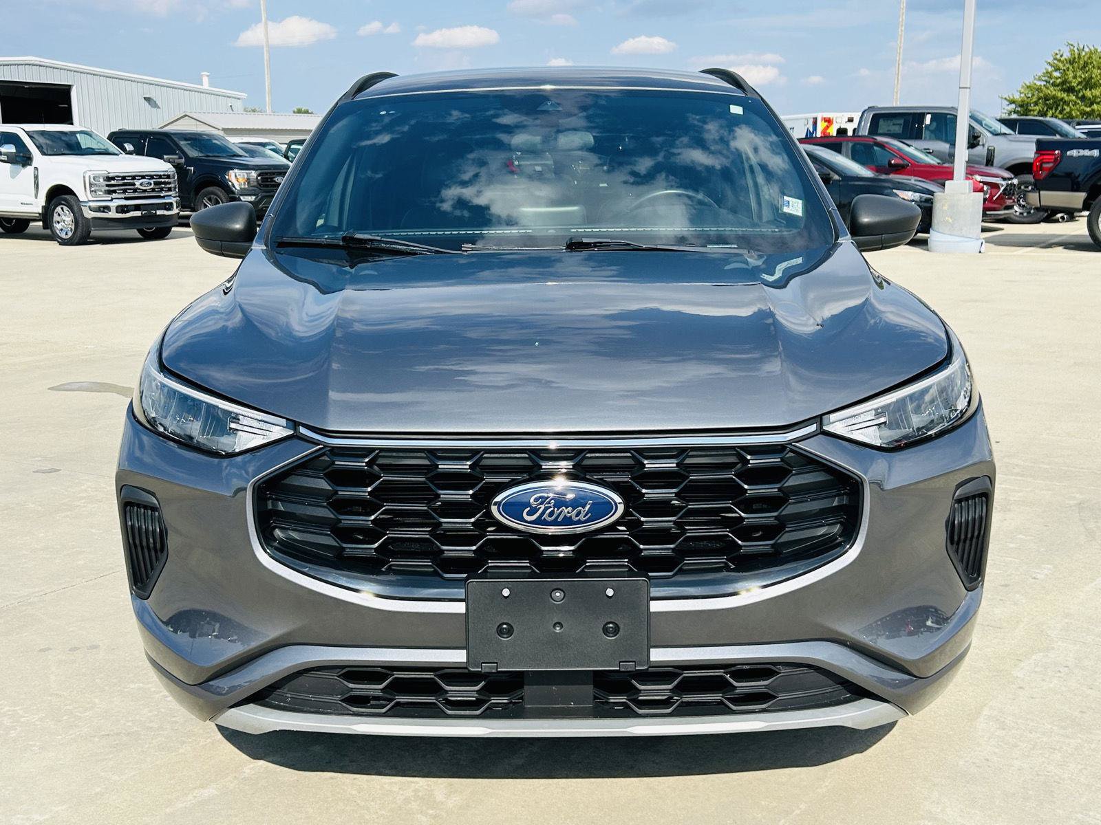 Used 2023 Ford Escape ST-Line FWD image 31