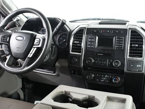 Used 2017 Ford F350 XLT AWD/4WD image 8
