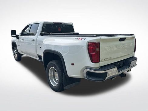 Used 2024 Chevrolet Silverado 3500 LTZ w/ LTZ Plus Package AWD/4WD image 3