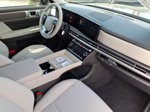 New 2026 Hyundai Santa Fe SE image 6