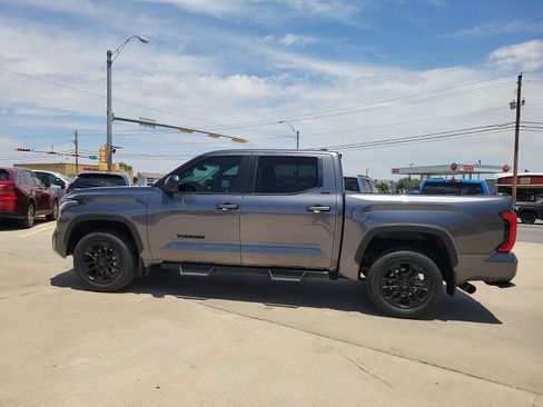 Used 2024 Toyota Tundra SR5 w/ SR5 Premium Package AWD/4WD image 4