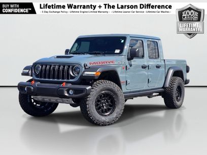 Used 2025 Jeep Gladiator Mojave w/ Convenience Group
