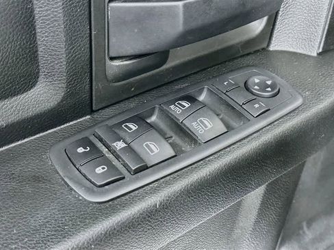 Used 2020 RAM 1500 Express w/ Wheel & Sound Group AWD/4WD image 28