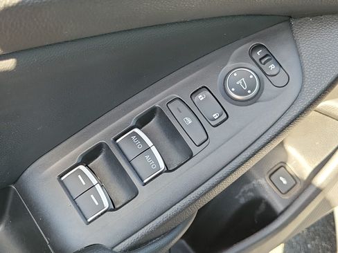 Certified 2022 Honda Accord Sport image 19