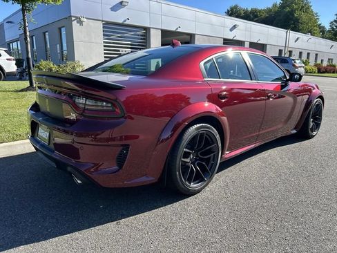 Used 2022 Dodge Charger Scat Pack RWD image 8