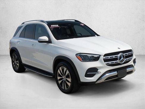 Used 2024 Mercedes-Benz GLE 350 4MATIC image 3
