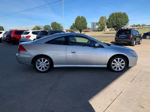Used 2006 Honda Accord EX image 8
