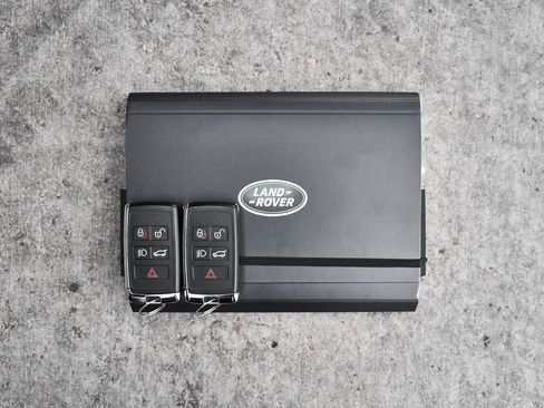 Used 2025 Land Rover Range Rover Long Wheelbase SE AWD/4WD image 84