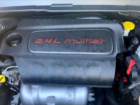 Used 2022 Jeep Compass Limited AWD/4WD image 32