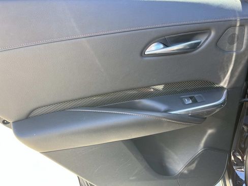 Used 2020 Cadillac XT4 Sport w/ Cold Weather Package FWD image 19