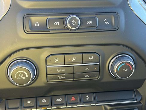 New 2026 Chevrolet Silverado 1500 Custom w/ LPO, Dark Essentials Package AWD/4WD image 19