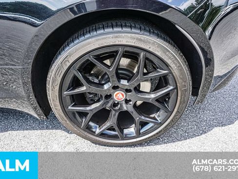 Used 2020 Jaguar F-TYPE Coupe RWD image 22
