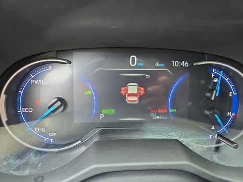 Certified 2025 Toyota RAV4 XLE AWD/4WD image 22