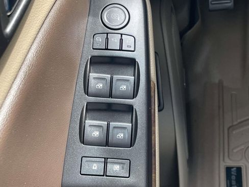 Used 2020 Chevrolet Tahoe LT RWD image 28