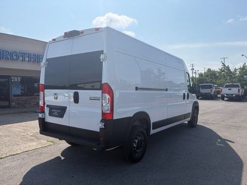 Used 2023 RAM ProMaster 2500 FWD image 10