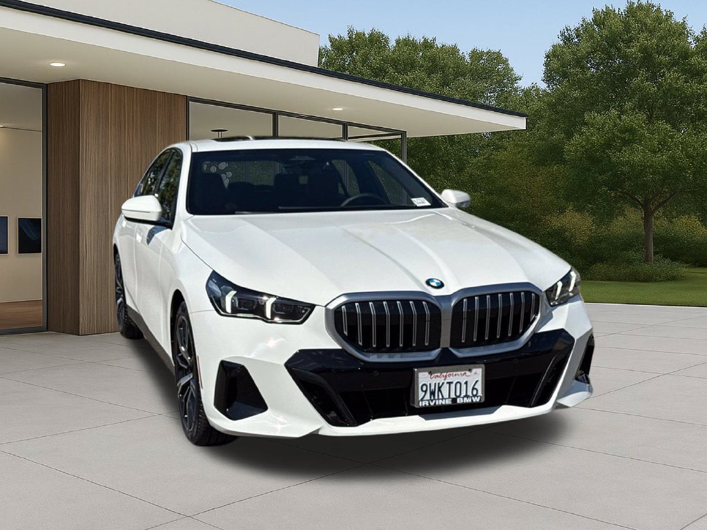Used 2026 BMW 530i w/ M Sport Package RWD image 5