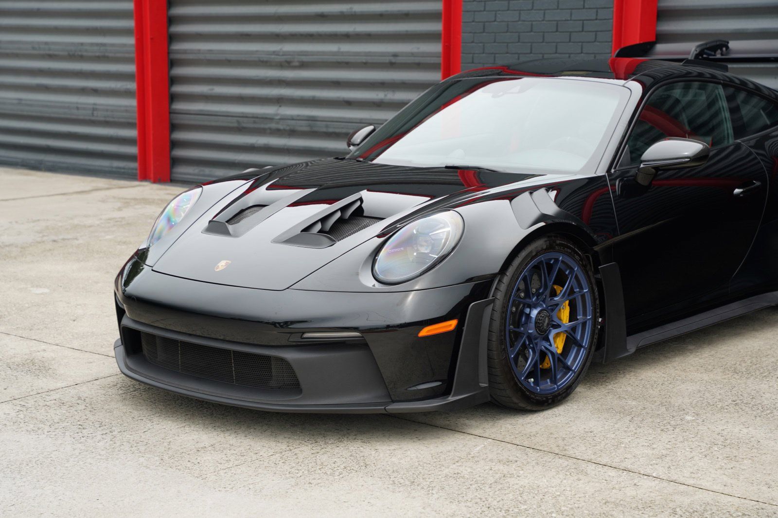 Used 2024 Porsche 911 GT3 RS RWD image 4