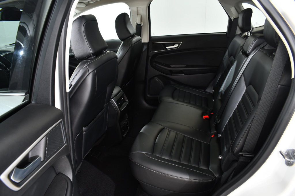 Used 2023 Ford Edge SEL w/ Convenience Package AWD/4WD image 16