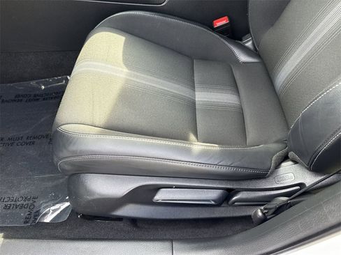 Used 2023 Honda Civic Sport image 20