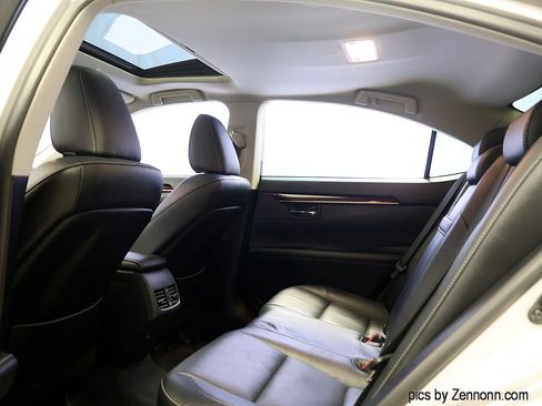 Used 2013 Lexus ES 350 w/ Luxury Pkg FWD image 13