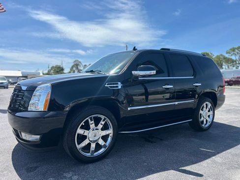 Used 2010 Cadillac Escalade 2WD image 9