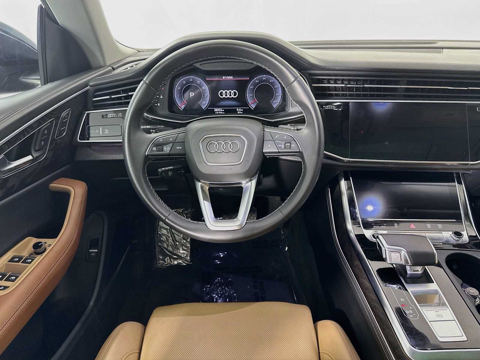 Used 2024 Audi Q8 Prestige AWD/4WD image 24